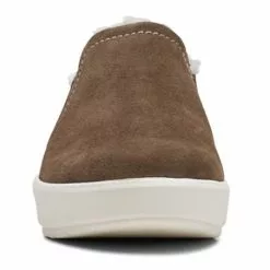 Women's Clarks, Layton Gem Slip-On 12 Women's Clarks, Layton Gem Slip-On -Shoes Sales 2023 1 2561907 ZM 2